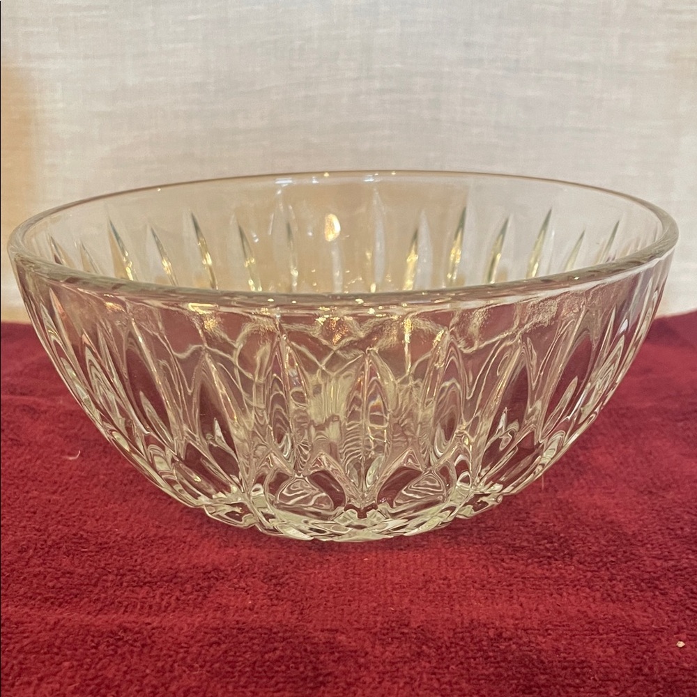 Elegant Clear Glass Bowl vintage dish